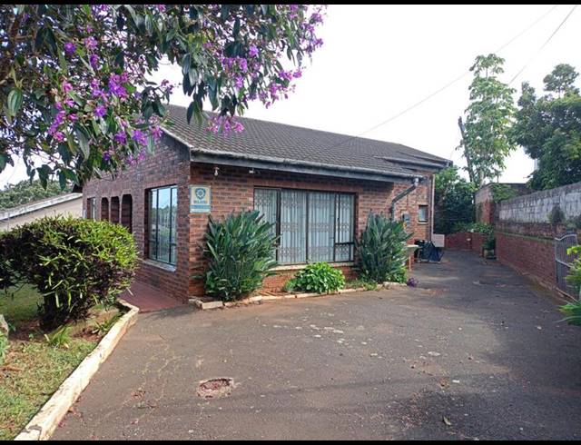 3 BEDROOM HOUSE FOR SALE IN SHALLCROSS